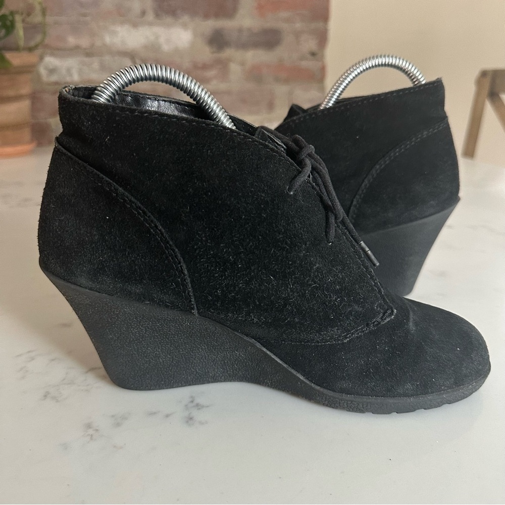 White Mountain Kahlua Women's Black Suede Wedge Booties Size 8.5-SH16
